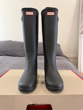 Hunter Women's Tall Waterproof Rain Boots in Black with Red Logo Accent